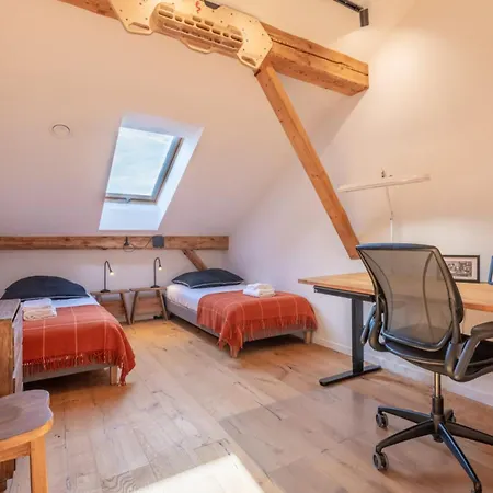 Pretty Loft With View Of Mont Blanc & Glacier 木屋